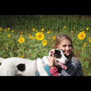 Meet your Posher, Brooke